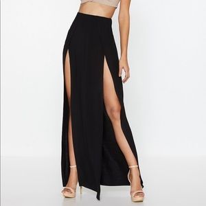 Maxi Slit Skirt